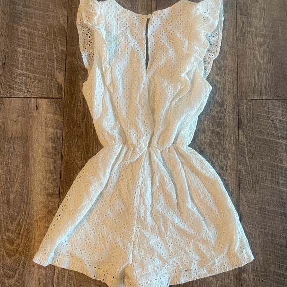 Women’s Everly Romper Size Small - Picture 3 of 4